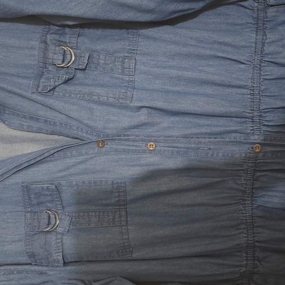 Fashion 2 figure Blue Medium wash chambray jean jumpsuit. Size 2X - Picture 4 of 13